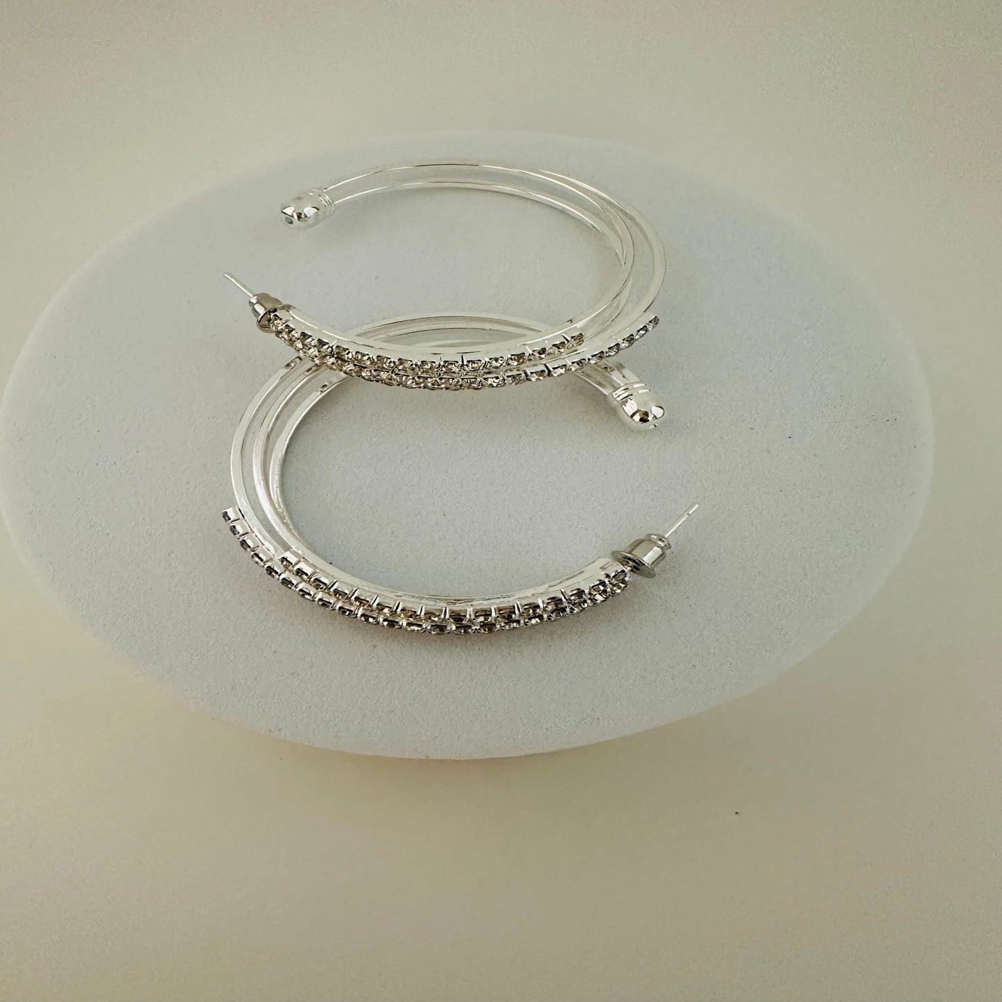 Glimmering Circlet Hoops