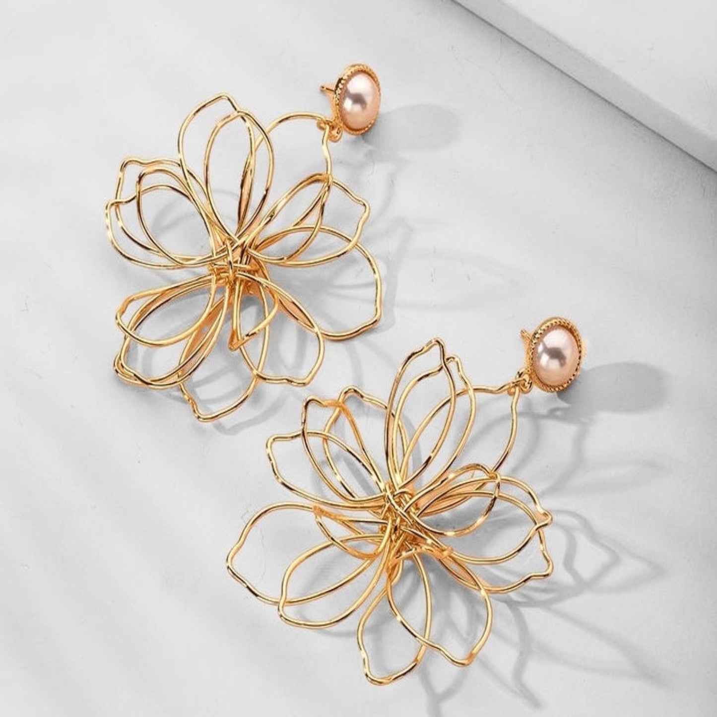 Flower Gold Earrings